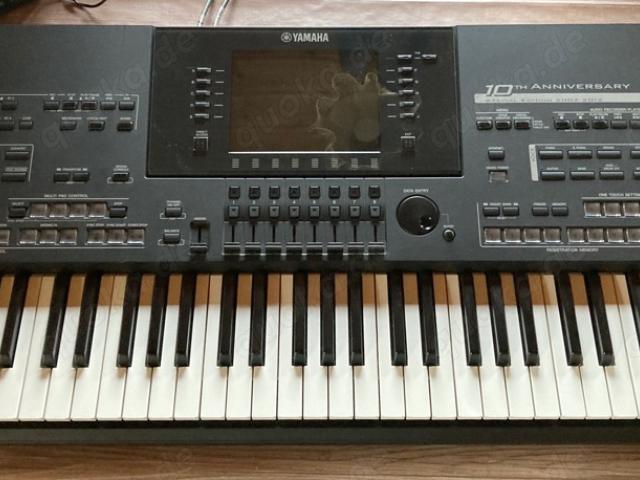 Keyboard Yamaha Tyros 4 Black Edition - 1